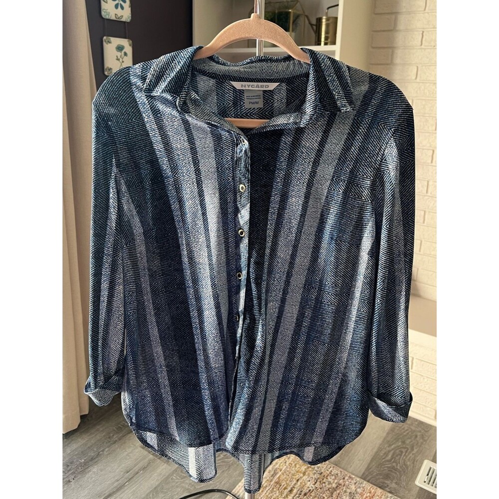 Peter Nygard Button-Up Shirt